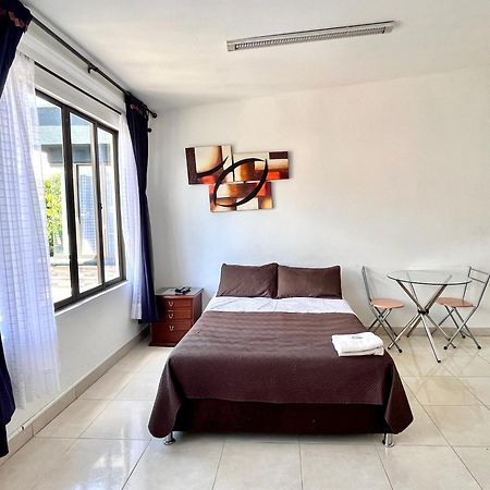 Apartaestudio Centro Pereira Un Solo Ambiente Bagian luar foto